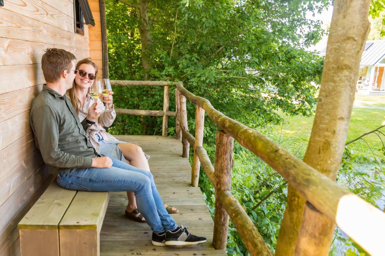 Boomhuis Met Optioneel Wellness - Vakantiepark De Schreiershoek Dokkum Eksteriør billede